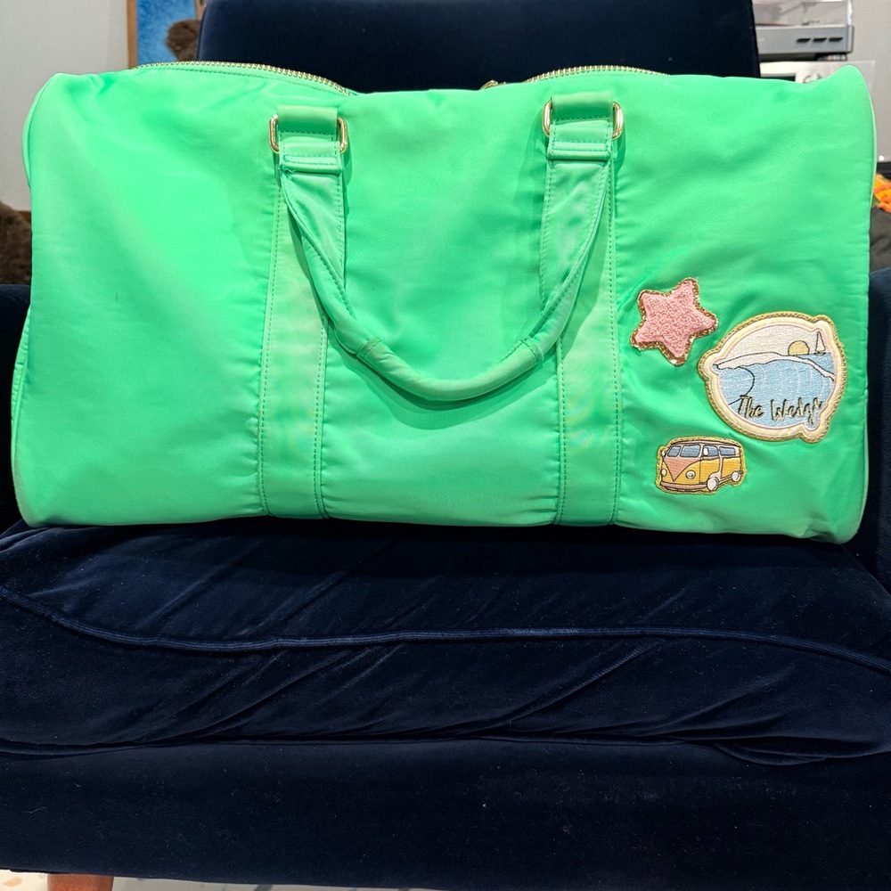 READ Stoney Clover Lane Classic Duffle Bag Avocado Green Wedge Star VW Bus Patch